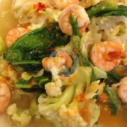 Kwetiau Goreng Ayam menu Warung Makan Citra Rasa, UMY
