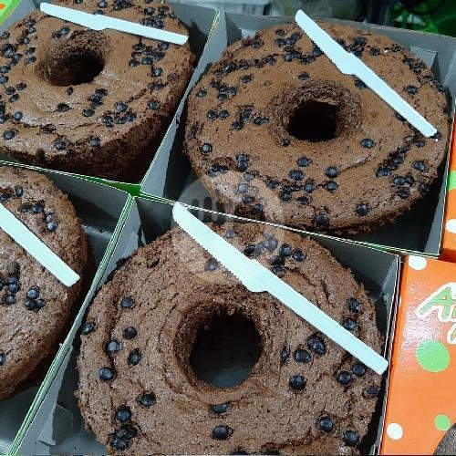 Sifon Coklat Kecil Box 18cm menu Andra Brown Cake and Bakery, Ngaglik
