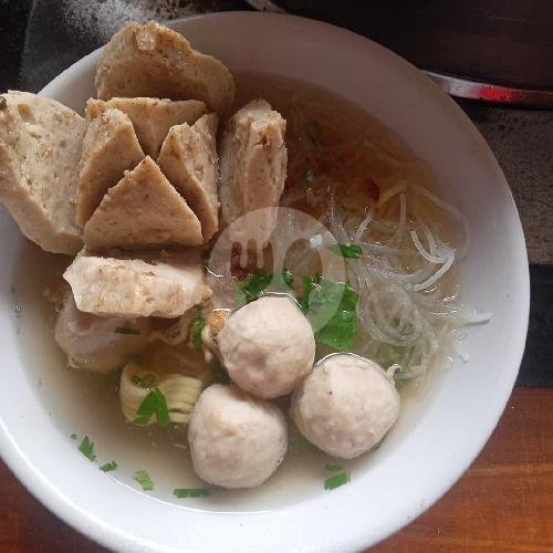 Bakso Jumbo free Es Teh menu Mie Ayam Bakso Royal, Krodan