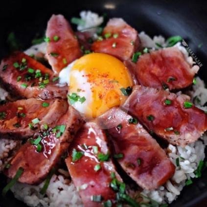 Wagyu Sambal Matah menu Melbourne Kitchen, Bandung Wetan