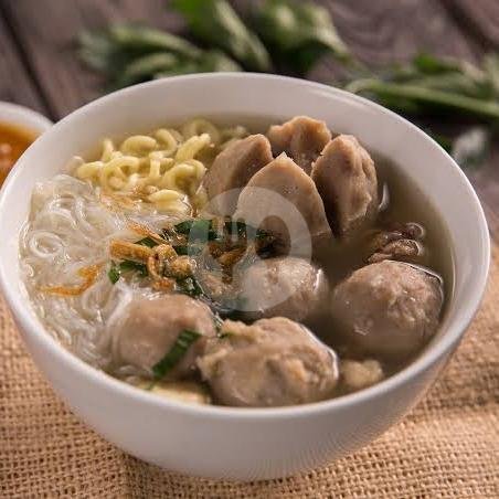 Mie Yamien Winardi: Surga Kuliner Mie di Cirebon yang Wajib Dikunjungi
