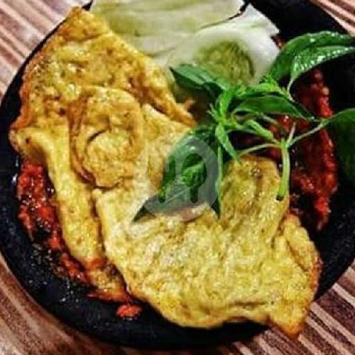 Review Warung Rona: Surga Kuliner di Simpang Lima Gumol Kediri