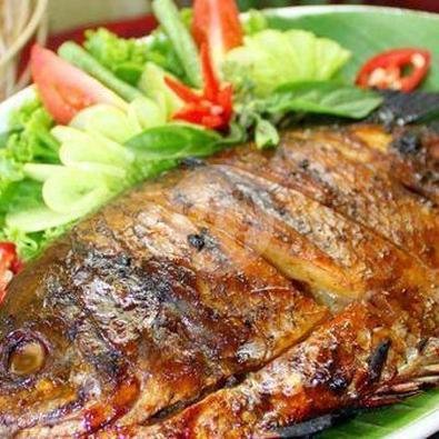 Ikan Bawal Bakar. menu Ikan Bakar Permata Pak Tarjo No 22