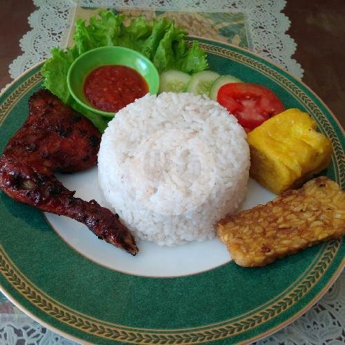 Paket Ayam Bakar Madu menu Ayam Kremes Mas Jono, Sukabirus