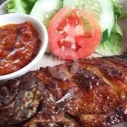 Cah Kangkung menu Pecel Lele & Nasi Uduk Cak Doel, Banteng Utama
