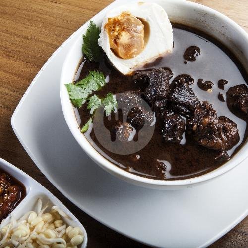 Ayam Goreng Ny Tjoan Dada menu Rumah Makan Ny. Tjoan