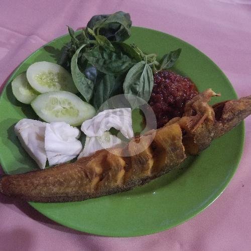 Soto Ayam menu Nasi Uduk Lama (Pecel Ayam Dan Lele Goreng), Cibolerang Barat