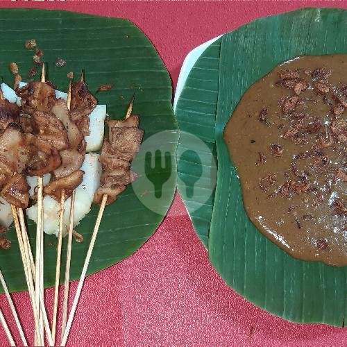 Sate Usus 1/2 Porsi + Ketupat menu Sate Padang H Ajo Manih, Rawamangun Muka