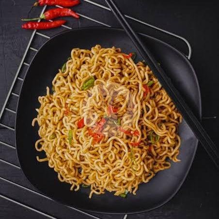 Paket 2 Porsi Mie Goreng Mafia + 2 Teh menu Mafia Mie, Kampung Lapai