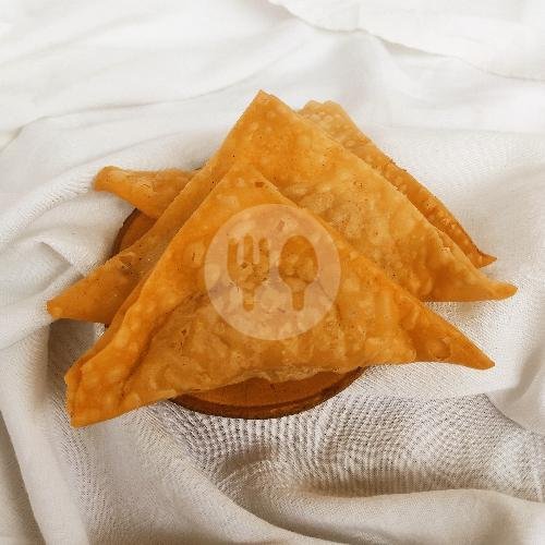 Chico Pop menu Pangsit Goreng Lauk Pauk