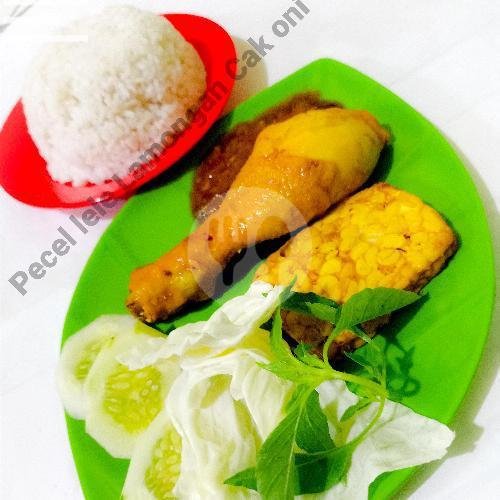 Lele Goreng Tanpa Nasi menu Pecel Lele Lamongan Cak Oni, Megu Cilik