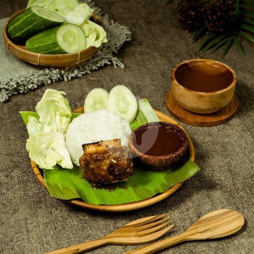 Paket Hemat Iga Sapi Bakar Lada Hitam + Nasi menu V & V Iga Bakar, Rungkut Mutiara