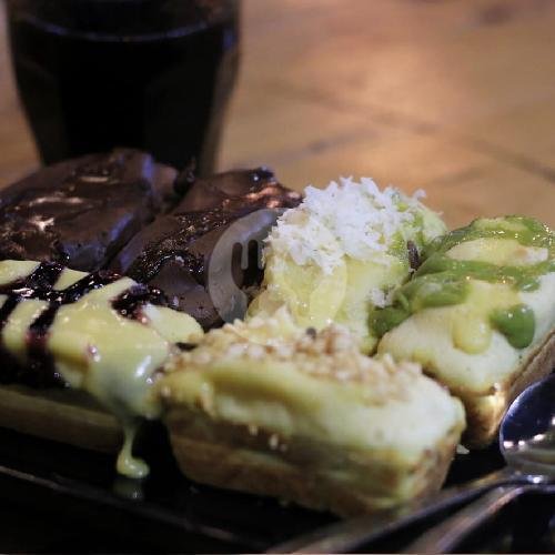 PPKM 1 menu Kue Balok & Kopi Sikomo, Subang