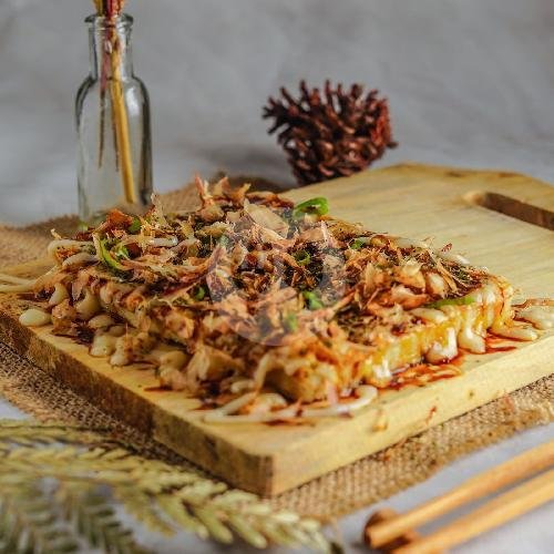 Okonimyaki Octopus menu Butam Takoyaki, Cimahi