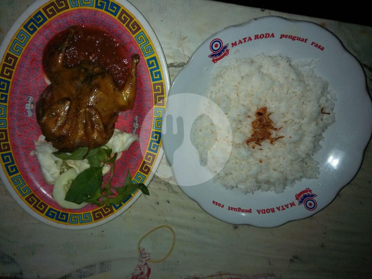 Nasi Lele Goreng menu Lesehan Nasi Uduk Dan Penyetan Barokah, KH Muhdi