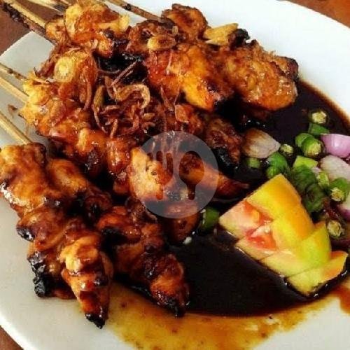 Sate Kambing + Lontong menu Sate Ayam & Sate Kambing Cak Husein