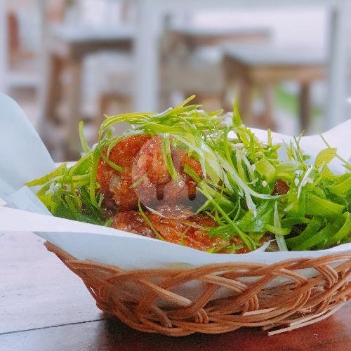 Bokkeummyeon menu Sarangeui Oppa, Jalan Gurameh