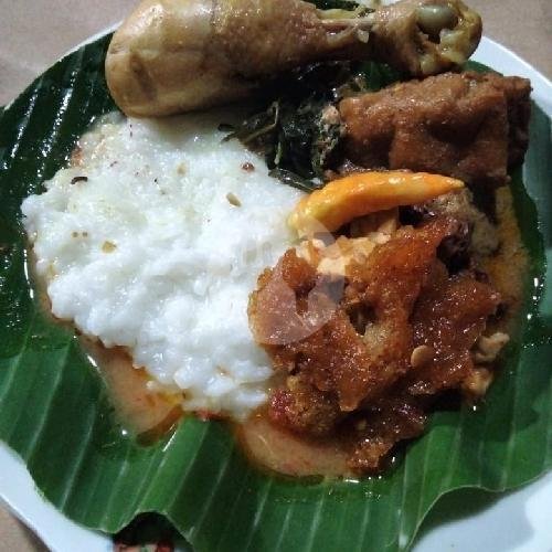 Nasi Gudeg Kepala menu Gudeg Mbah Warni