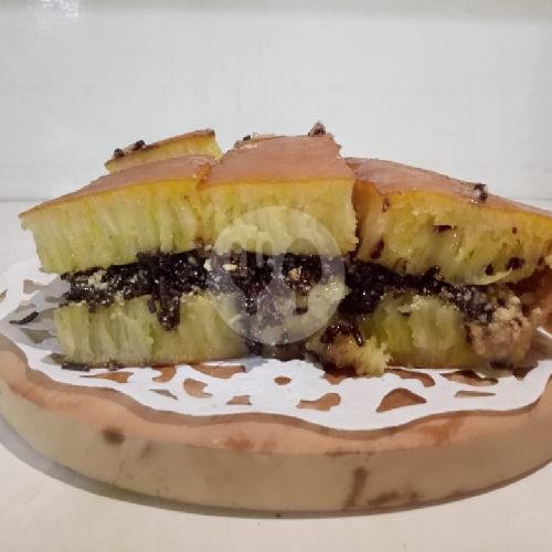 Leker Keju menu Badoet Kue Bandung, Martabak Dan Pukis Cabang Wolter Monginsidi