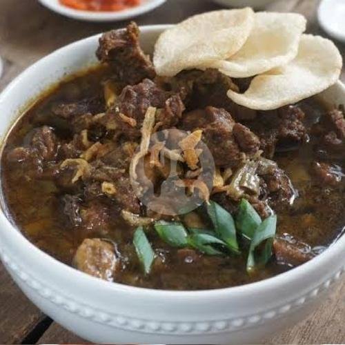 Soto Ayam Porsi Besar menu Kuliner Ade Sofia, Jl Wiratama No 20 Kedungjaya