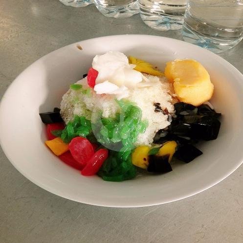 Es Campur Pucang menu Es Teler Pucang (Samping Kantor Pos), Jl Pucang Rinenggo Kertajaya