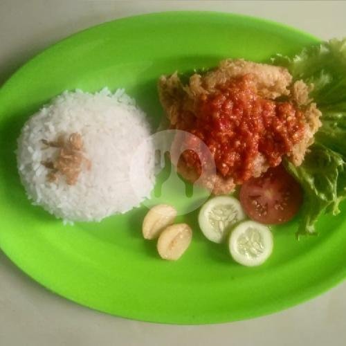 Usus Crispy menu Mie Bazooka, Bululawang