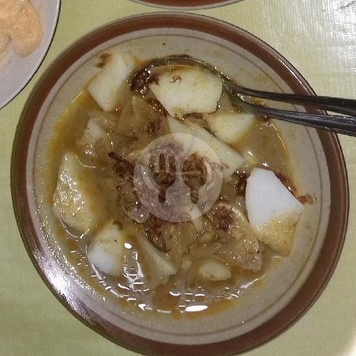 Ketupat Sayur Daging menu Ketupat Sayur Mandala, Mampang Prapatan