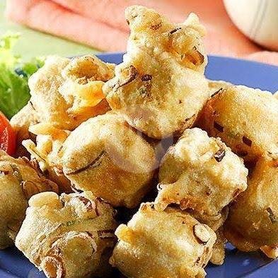 Rendang + Nasi menu Warung Teteh, Sultan Syahrir