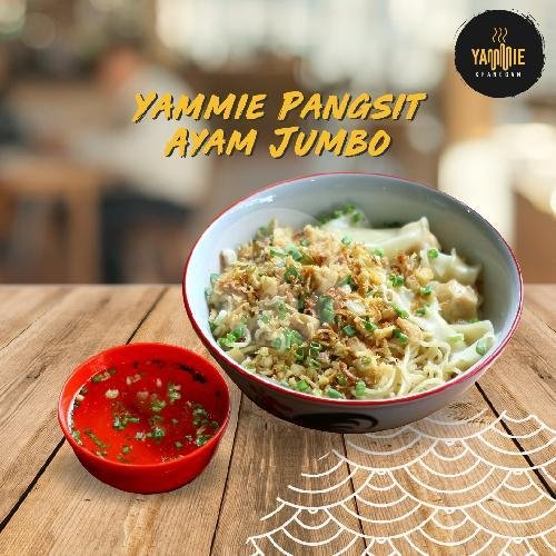 Yammie Pangsit Ayam Jumbo menu Yammie Kranggan