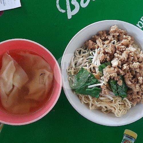 Mie Ayam Bakso menu Mie Ayam Budi Banyumas Roxy