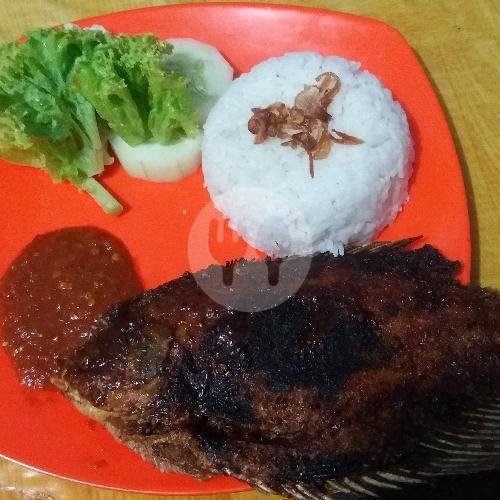 Nasi Putih + Soto Ayam menu Ayam Bakar & Ikan Bakar Warung Mega Jaya, Setia Kawan