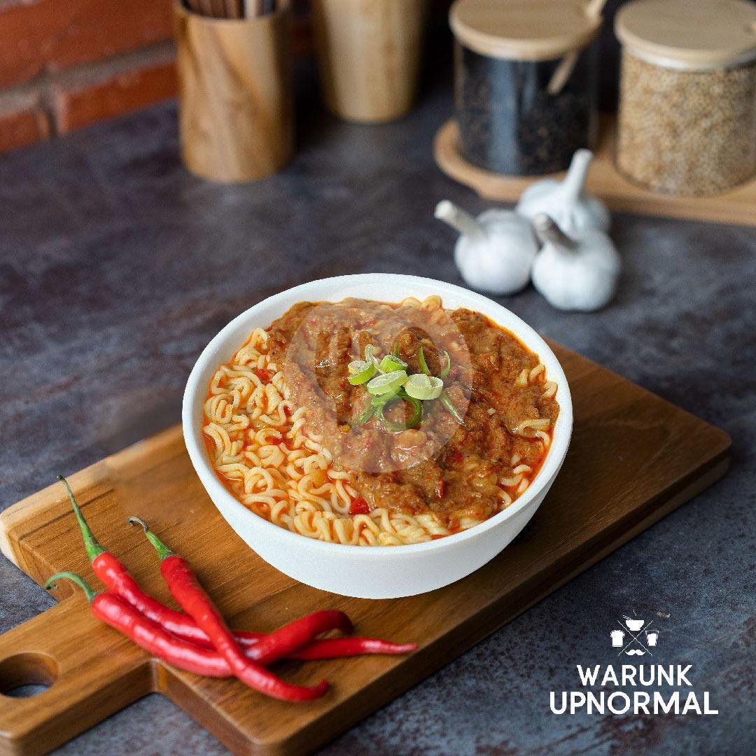 Indomie Goreng Kari menu Warunk Upnormal, Tasikmalaya