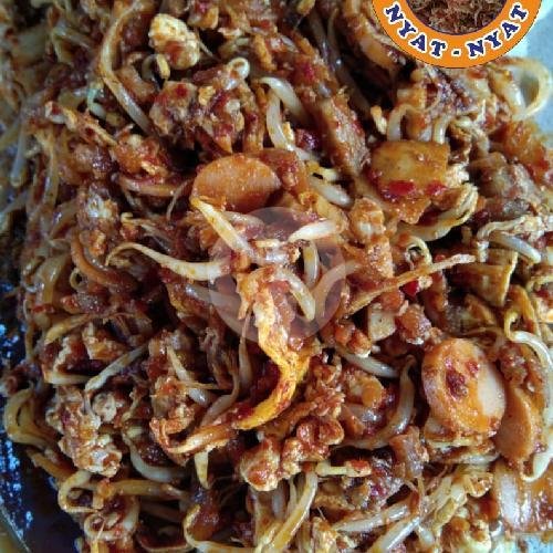 Lumpia Basah Telor + Abon + Sosis menu Lumpia Basah Nyat-Nyat 