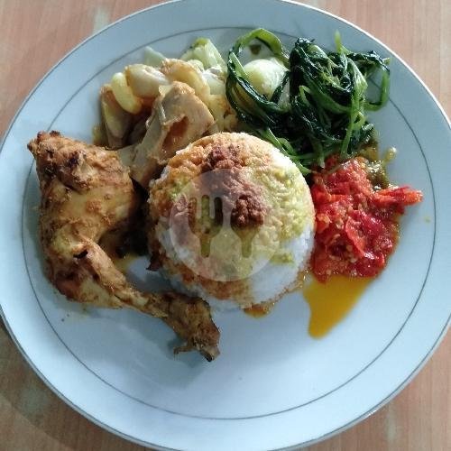 Nasi Ayam Balado Ijo Free Es Teh Manis/panas menu Nasi Padang Lamun Ombak, Cikutra Barat